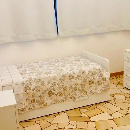Appartement Sky House Carrara *