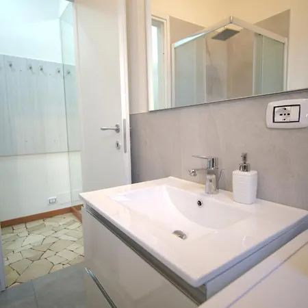 Sky House Carrara Apartamento Bérgamo